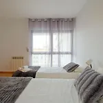 شقة Bright & Modern Duplex With Terrace Telheiras